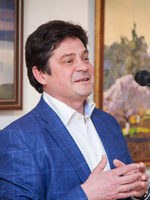 naumov