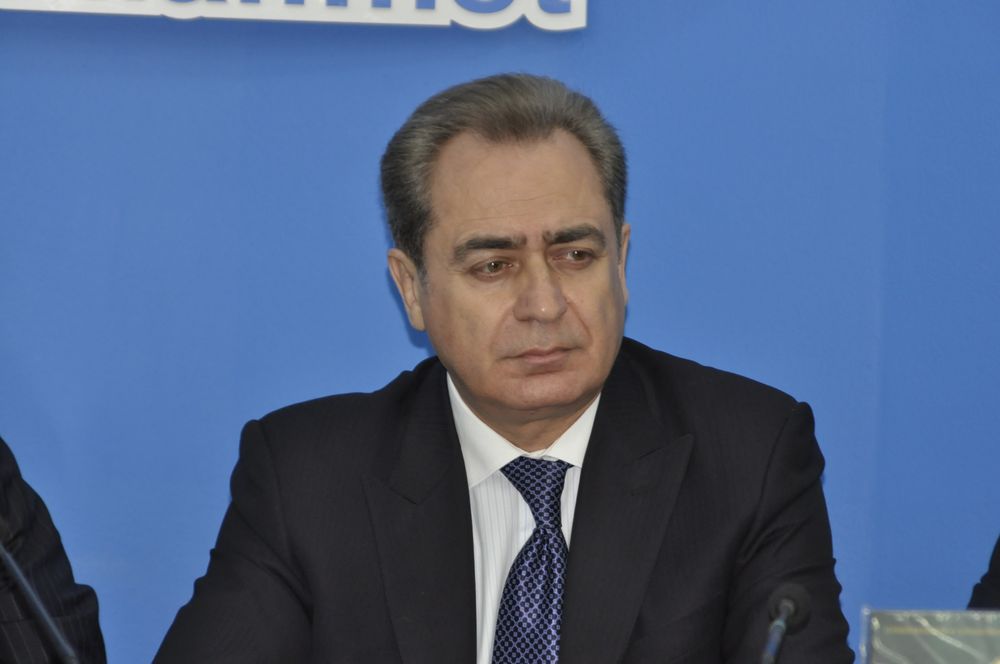Press-0003